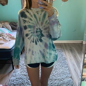 Tie-dye crewneck